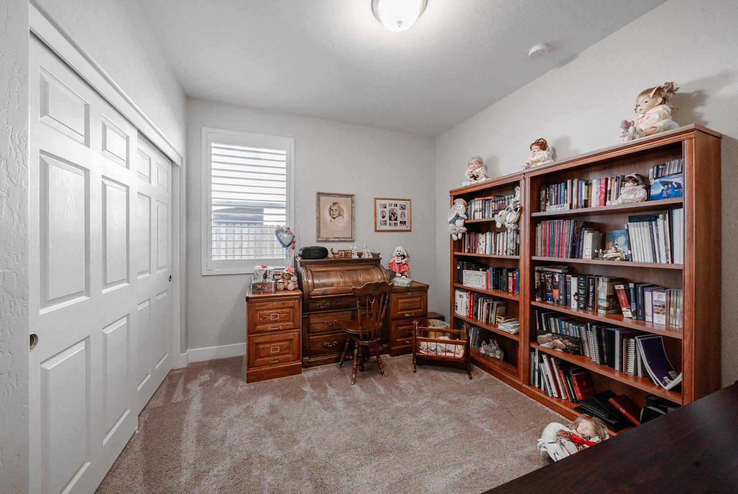 928 Skansen St, Kingsburg, CA 93631