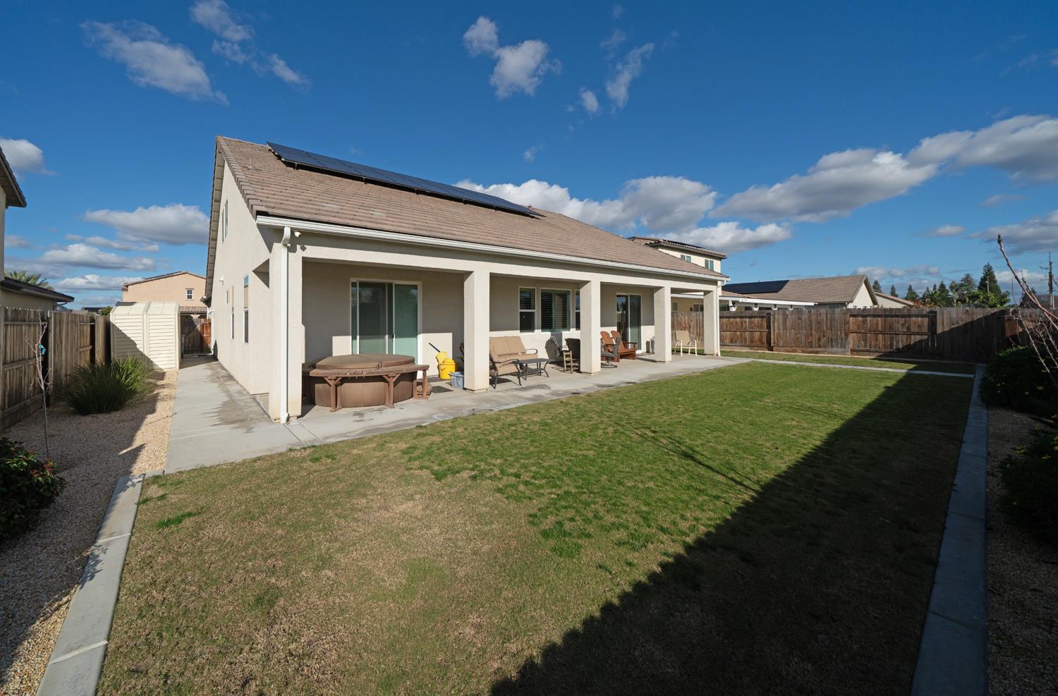 928 Skansen St, Kingsburg, CA 93631