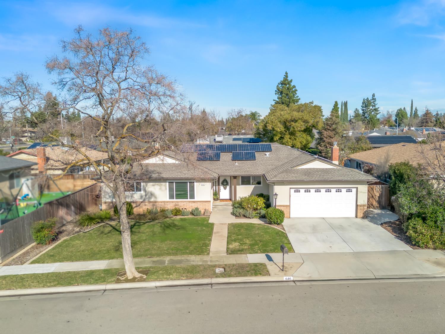 646 E Birch Ave, Fresno, CA 93720