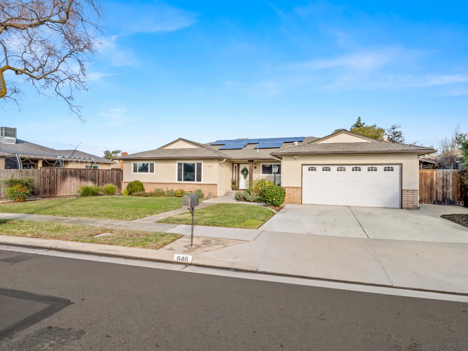 646 E Birch Ave, Fresno, CA 93720