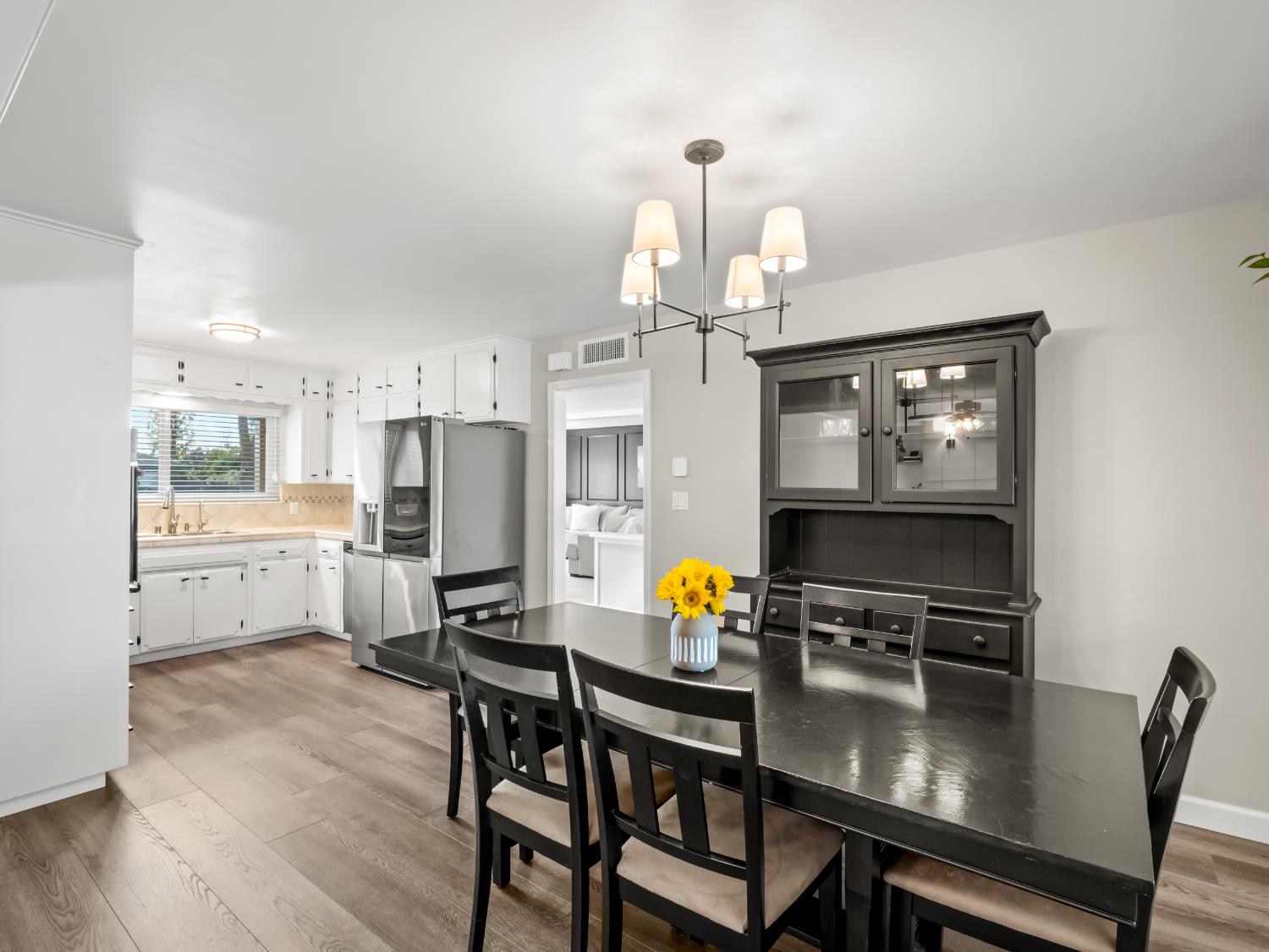 646 E Birch Ave, Fresno, CA 93720