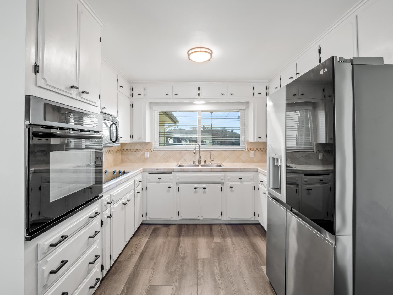 646 E Birch Ave, Fresno, CA 93720