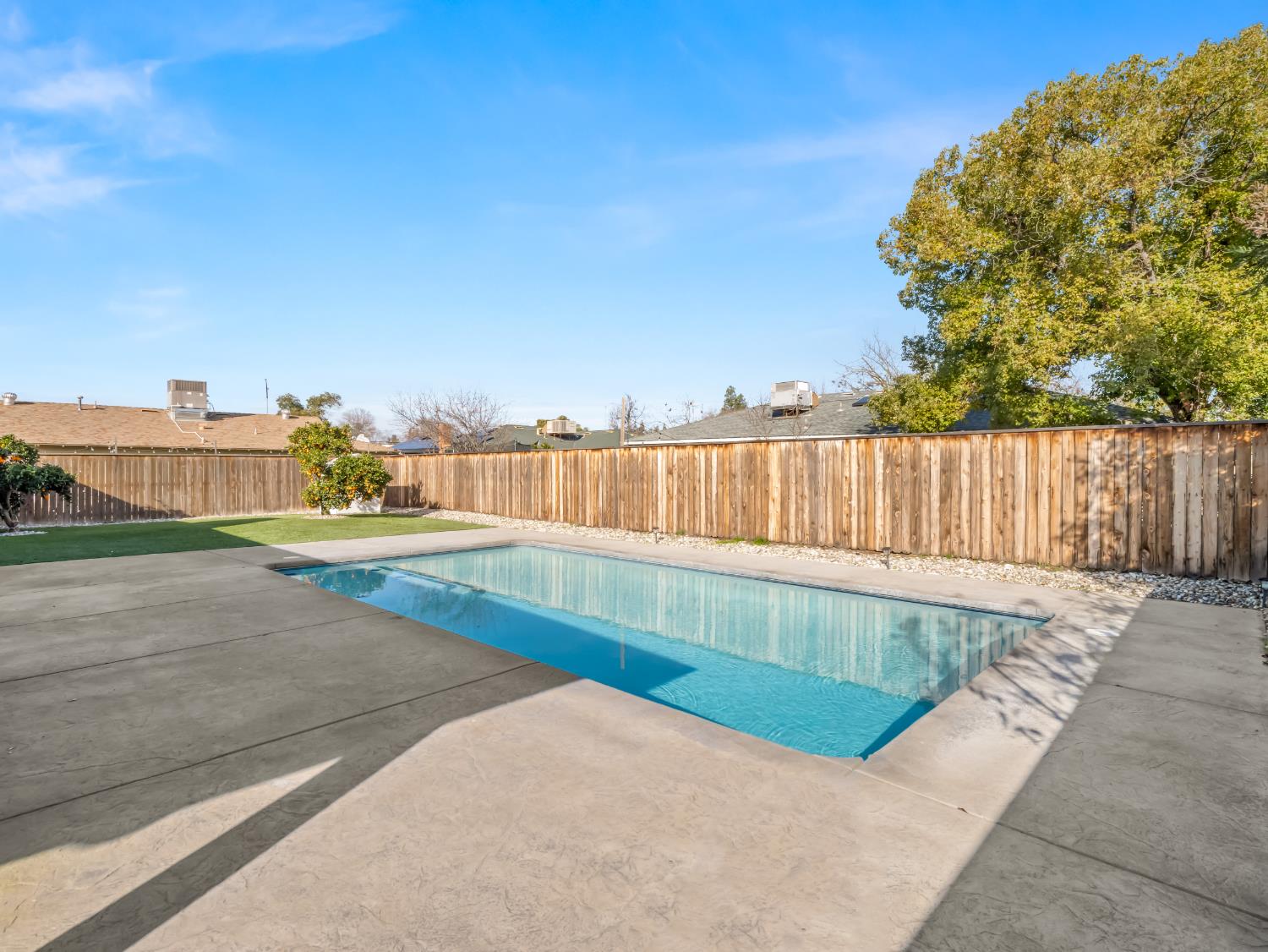 646 E Birch Ave, Fresno, CA 93720