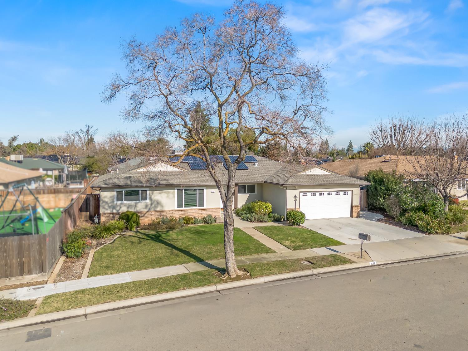 646 E Birch Ave, Fresno, CA 93720