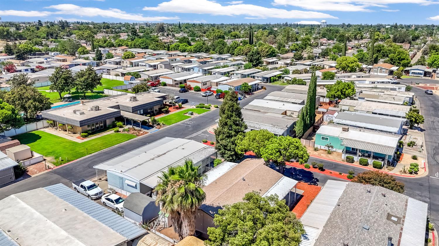 1218 E Cleveland Ave #103, Madera, CA 93638