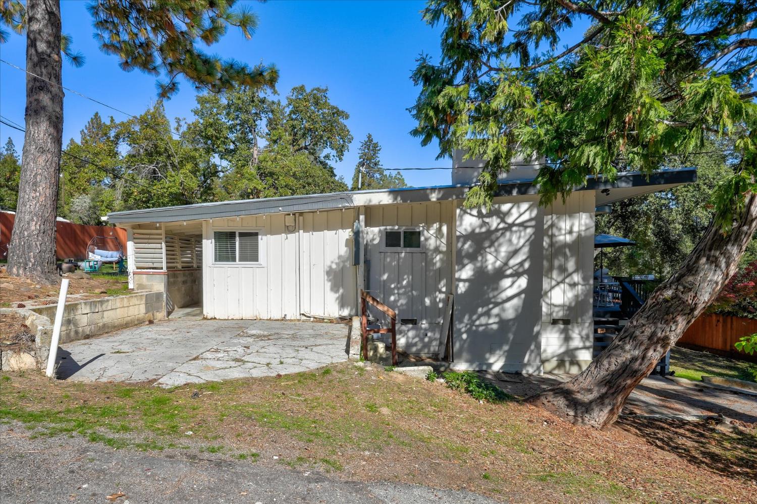 35994 Sierra Linda, Wishon, CA 93669