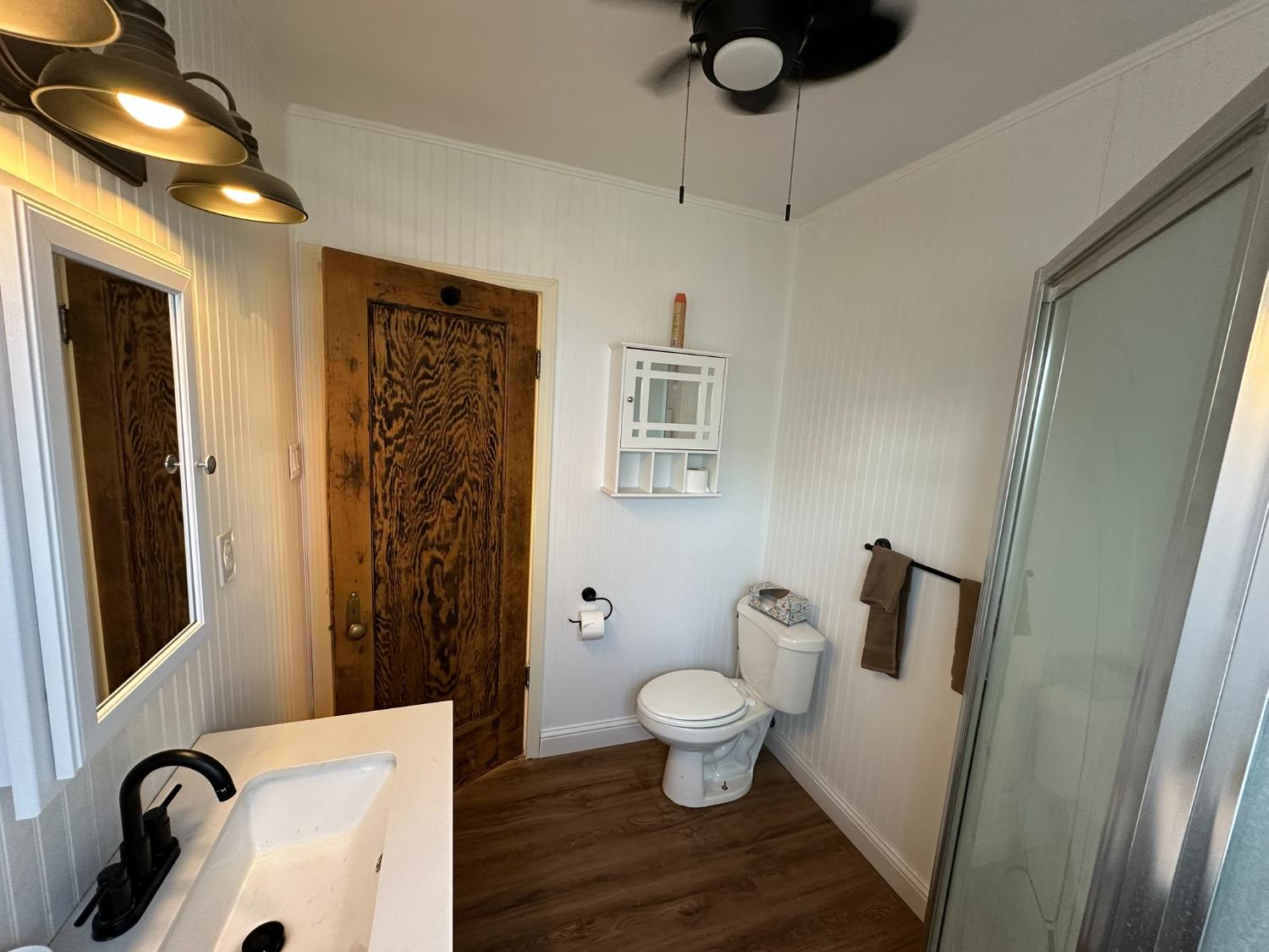 1441 N Calaveras St, Fresno, CA 93728