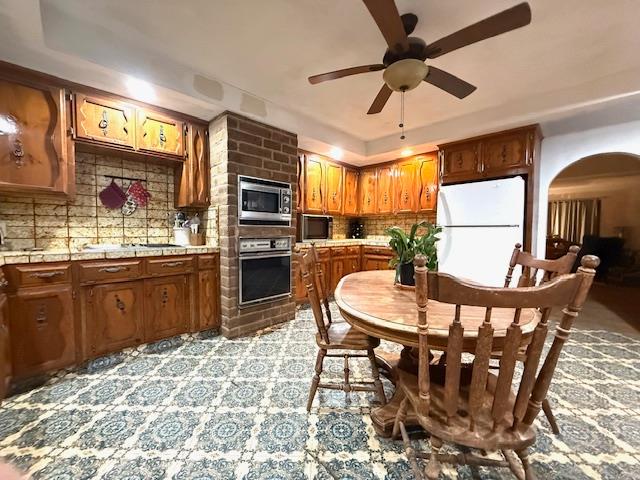 35570 Avenue 14 1/2, Madera, CA 93636