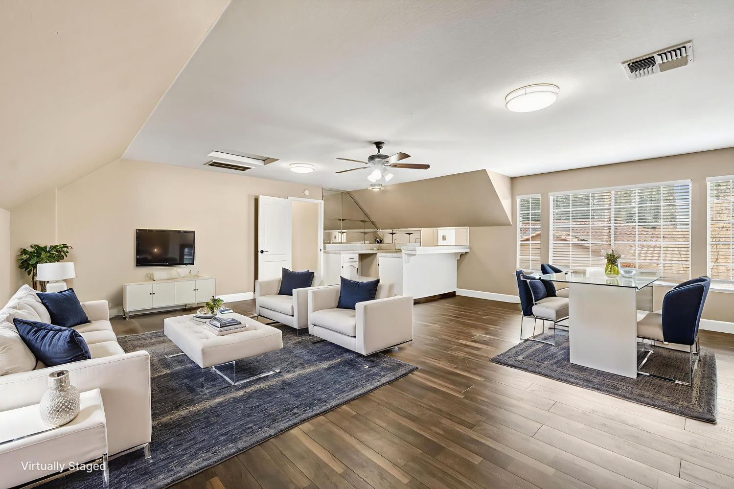 2034 Wrenwood Ave, Clovis, CA 93611