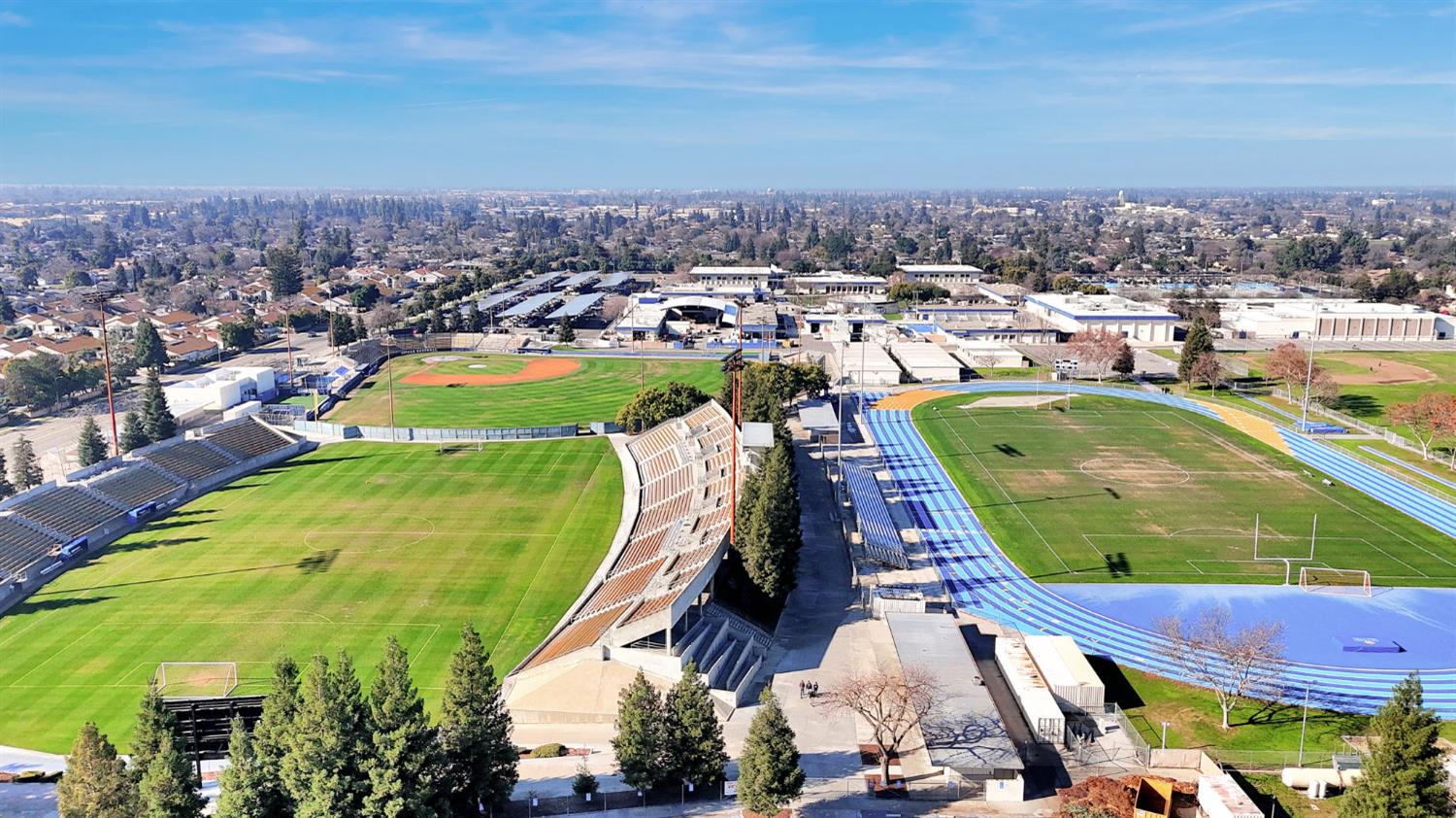 2034 Wrenwood Ave, Clovis, CA 93611