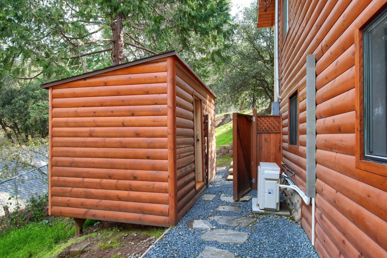 42583 Shady Ln, Oakhurst, CA 93644