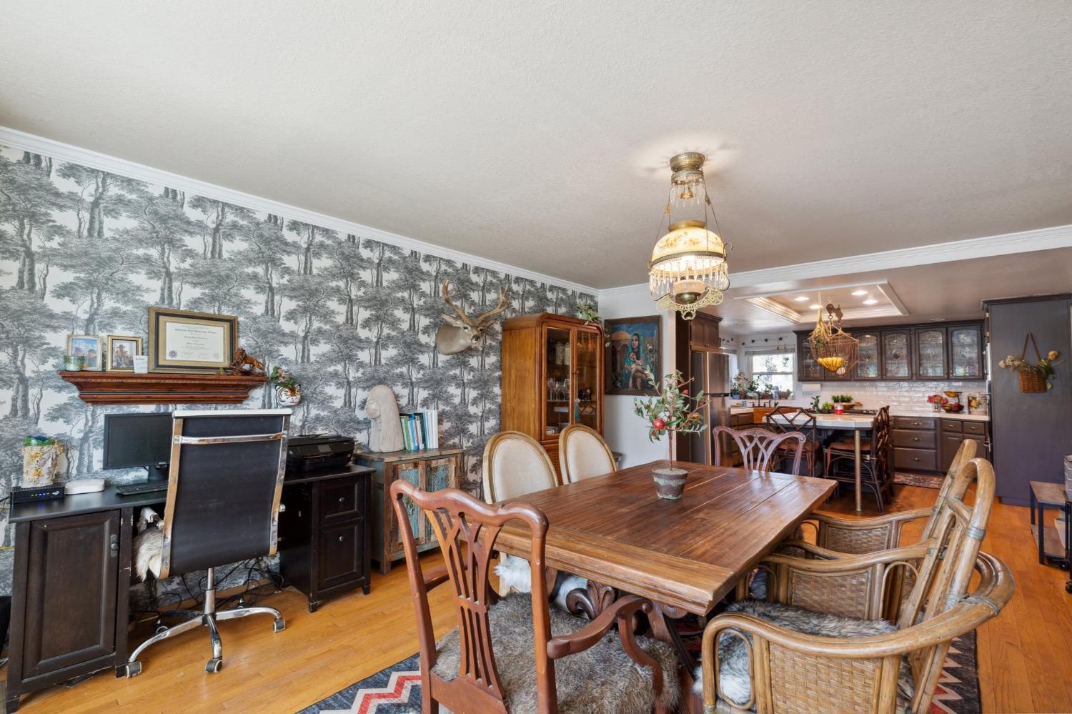 30030 Horseshoe Dr, Coarsegold, CA 93614