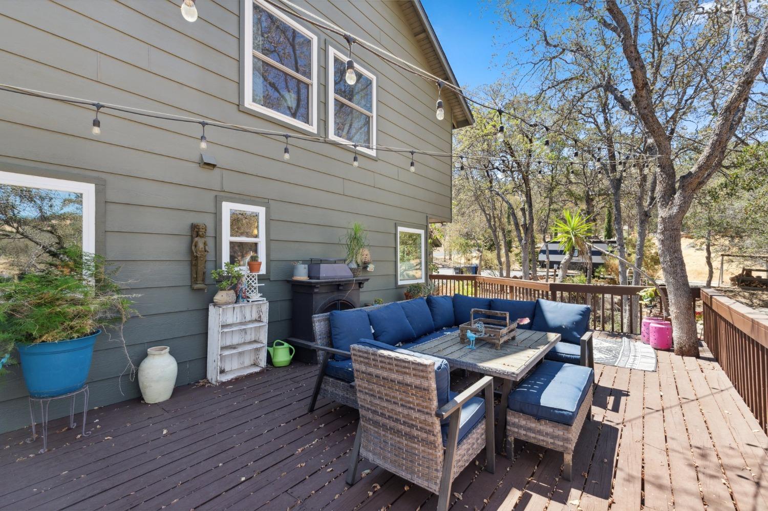 30030 Horseshoe Dr, Coarsegold, CA 93614