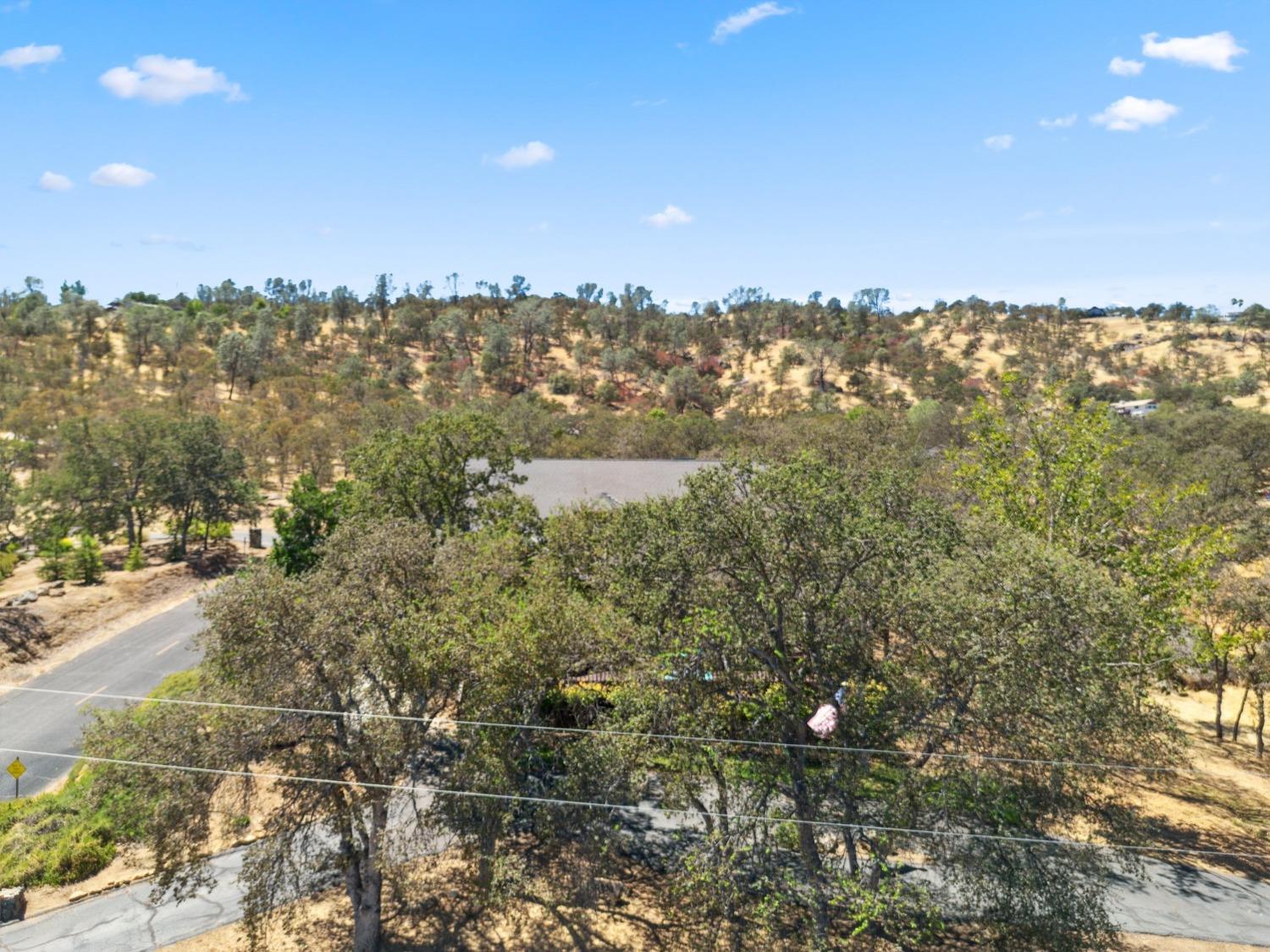 30030 Horseshoe Dr, Coarsegold, CA 93614