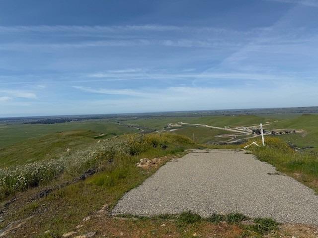 13 Summit Crest Lane, Clovis, CA 96319