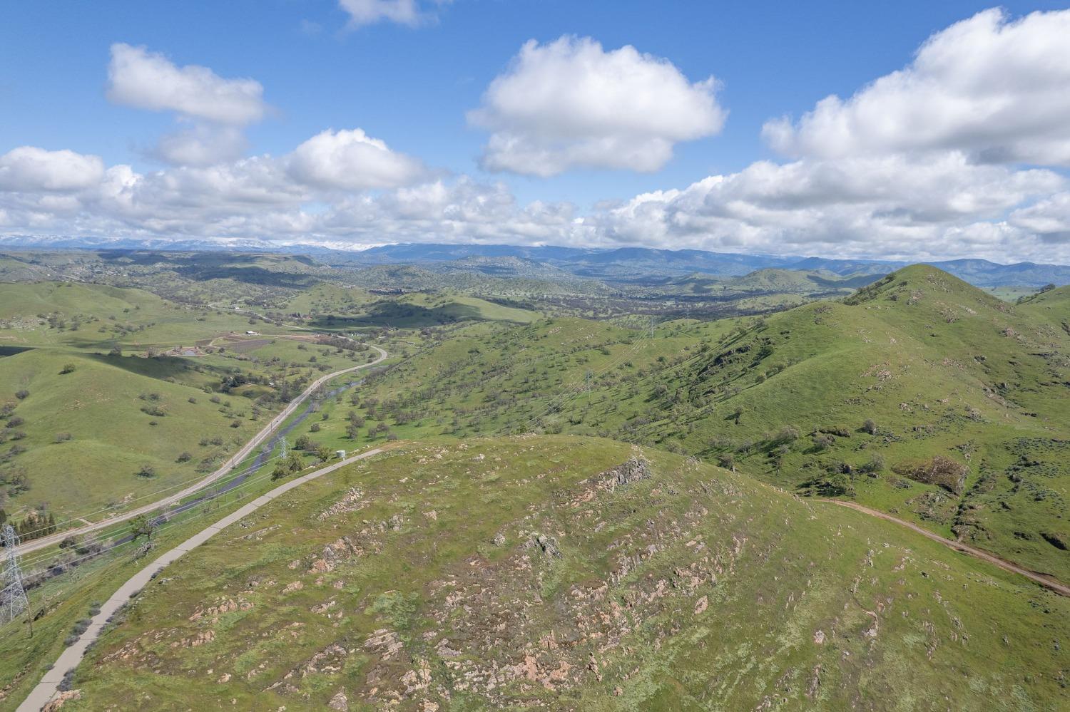 13 Summit Crest Lane, Clovis, CA 96319