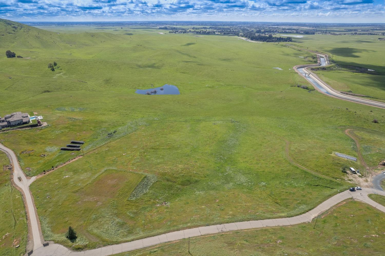 5 Summit Mountain Road, Clovis, CA 93619