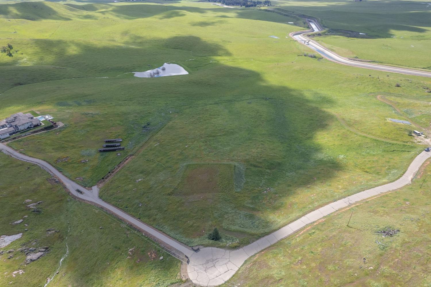 5 Summit Mountain Road, Clovis, CA 93619