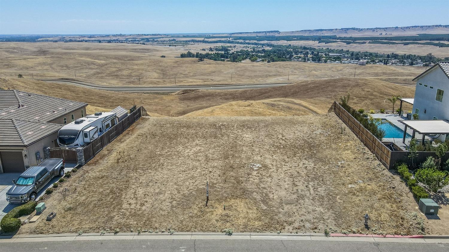 19020 Via Bellagio, Friant, CA 93626