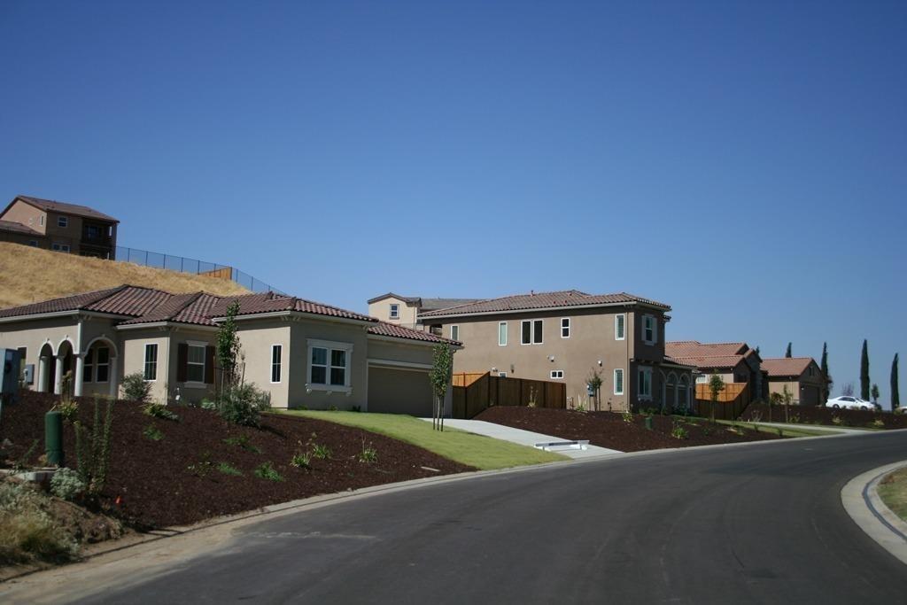 15 16 Via Mira Bella, Friant, CA 93626