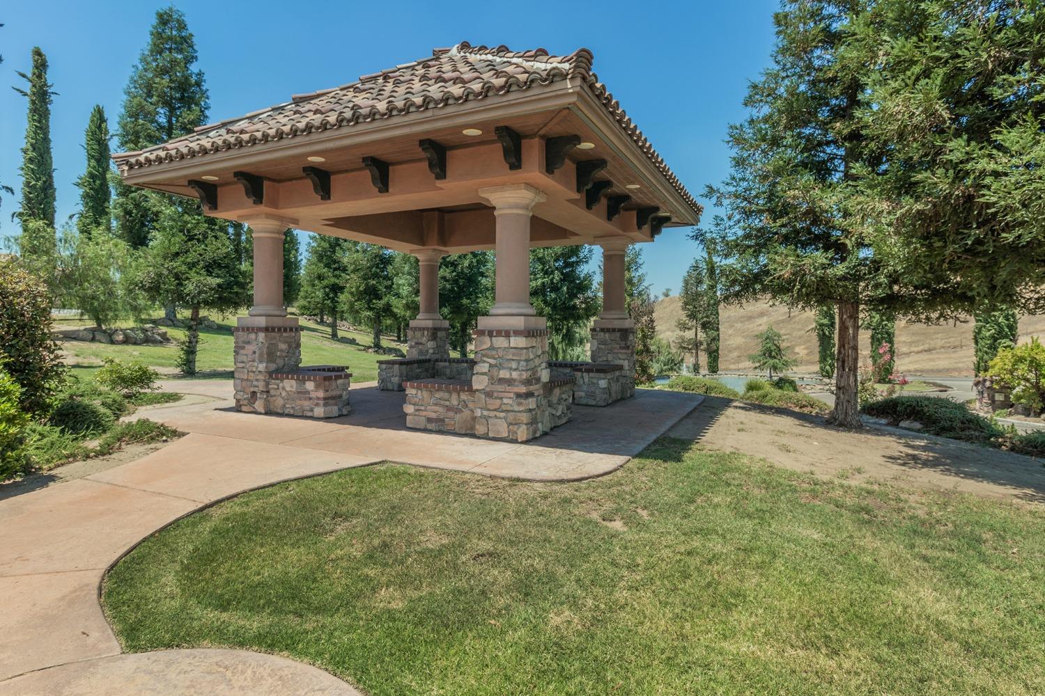 18845 Via Bellagio, Friant, CA 93626