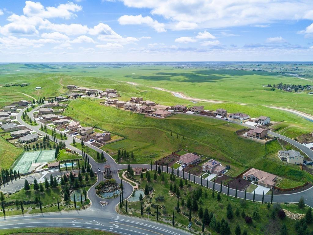 54 Via Bellagio, Friant, CA 93626