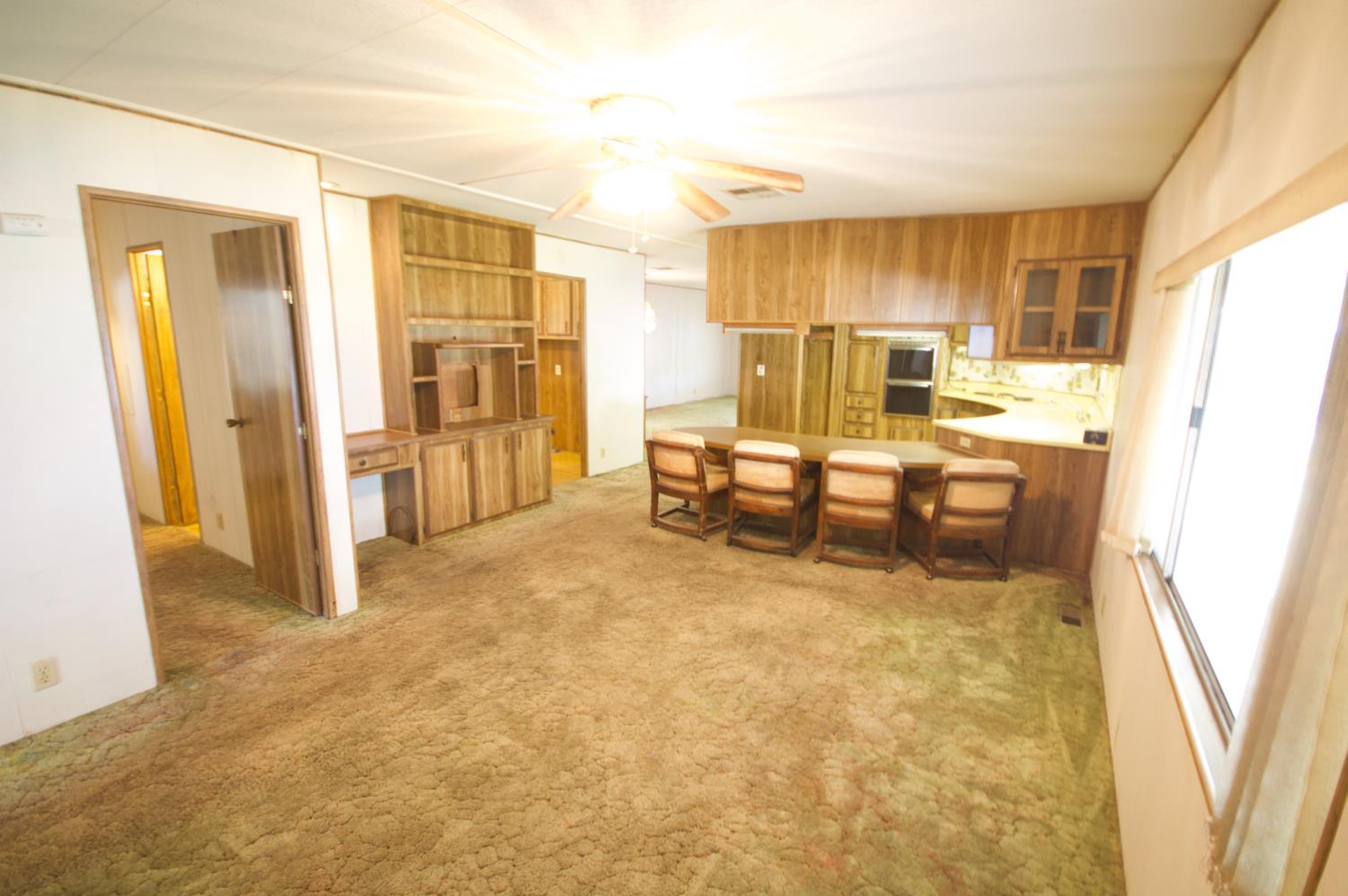 1701 Dinuba Ave, Selma, CA 93662