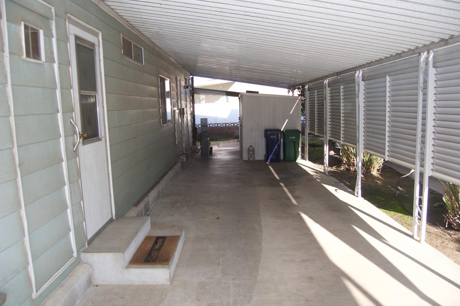 1701 Dinuba Ave, Selma, CA 93662