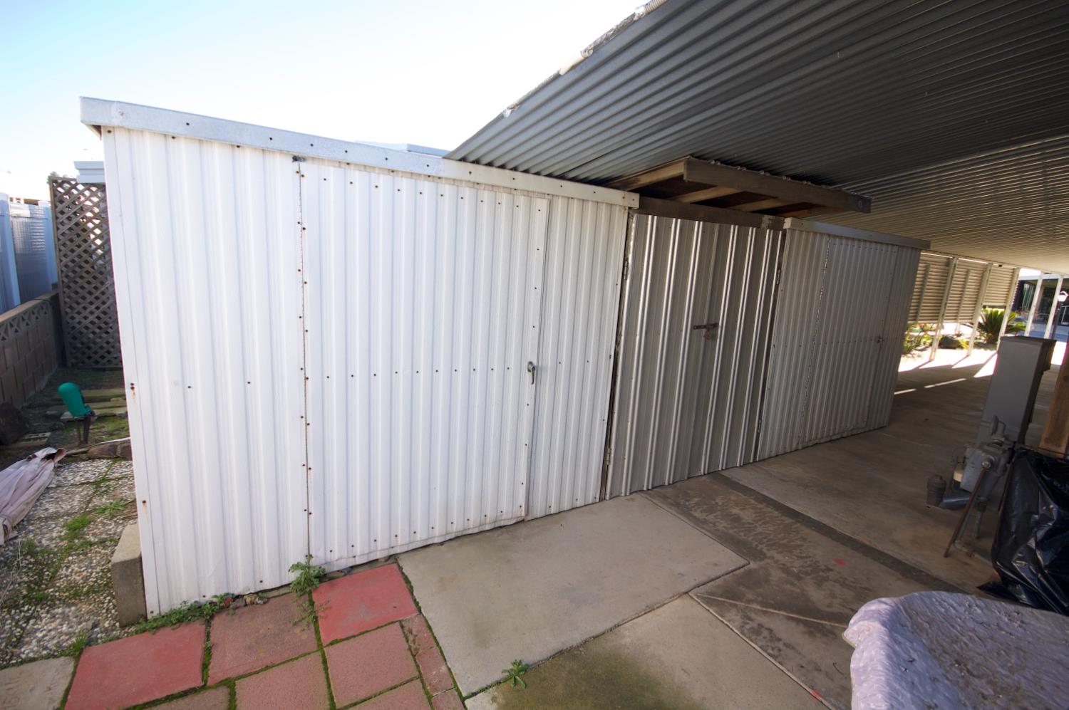 1701 Dinuba Ave, Selma, CA 93662