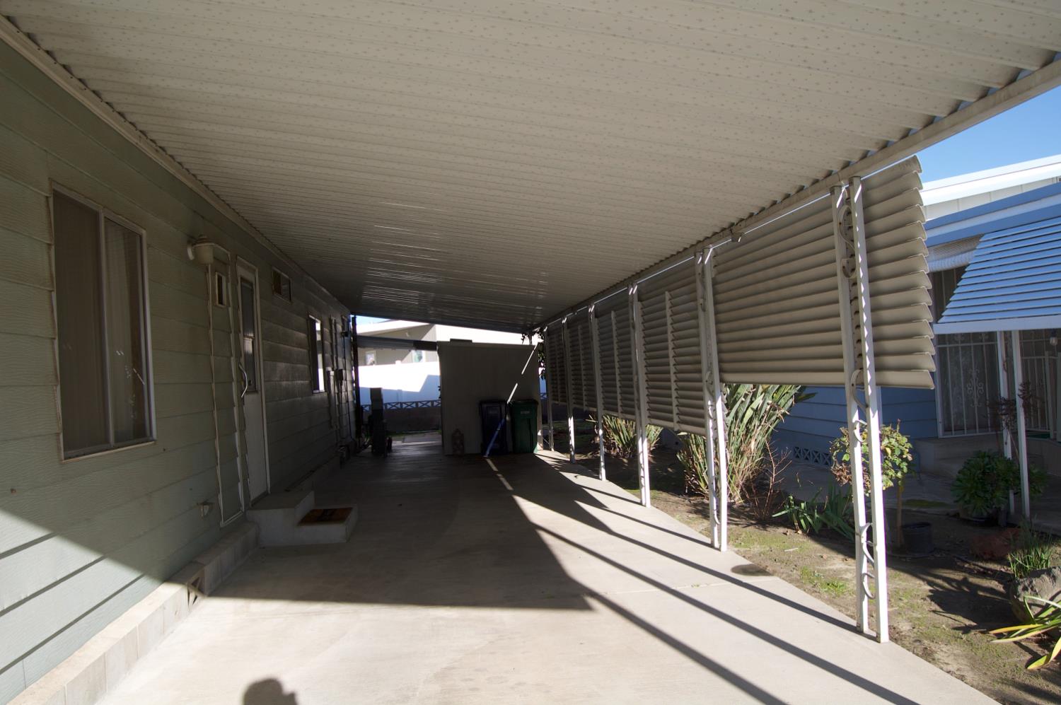 1701 Dinuba Ave, Selma, CA 93662