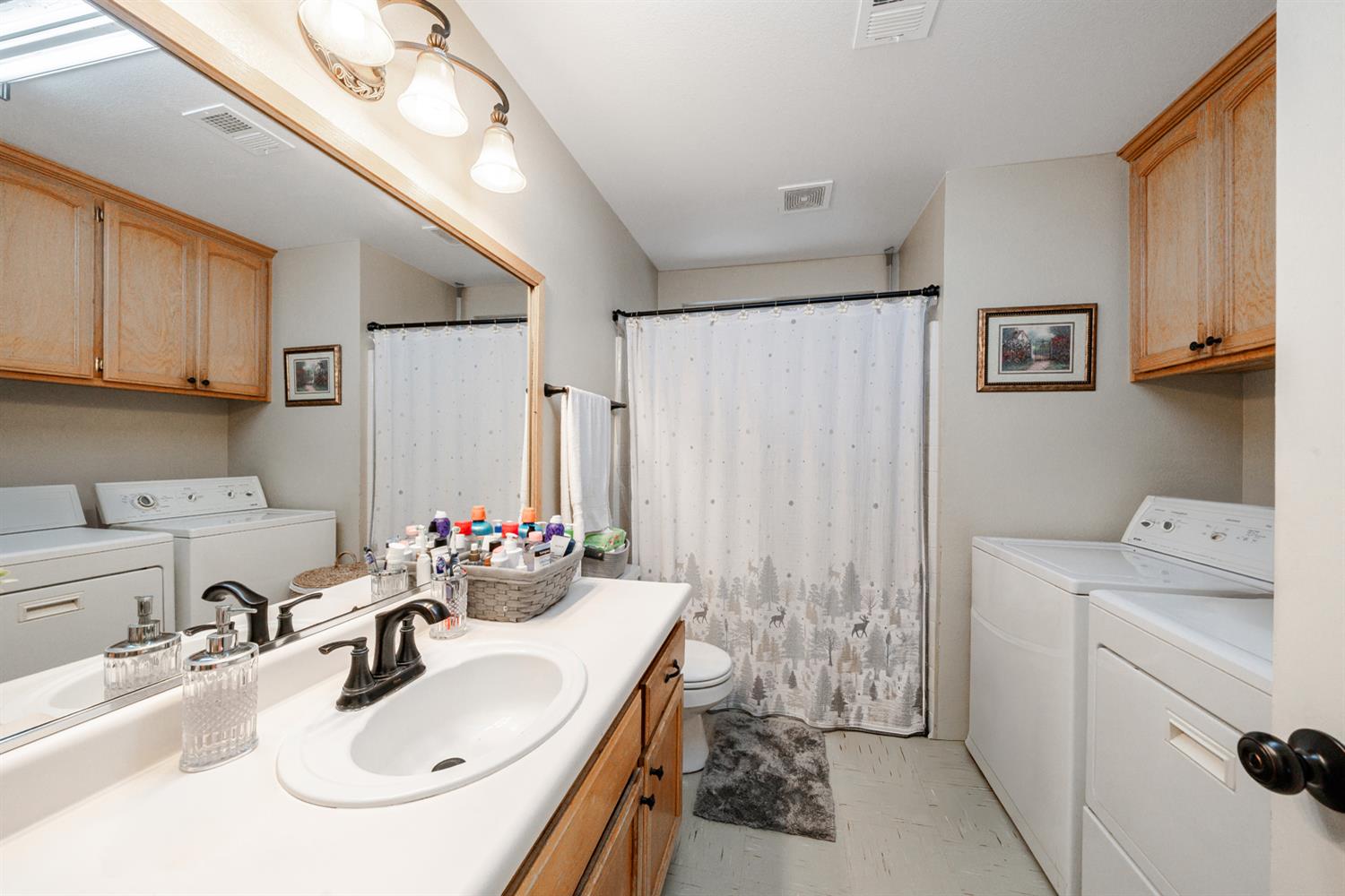 718 S D St, Madera, CA 93638