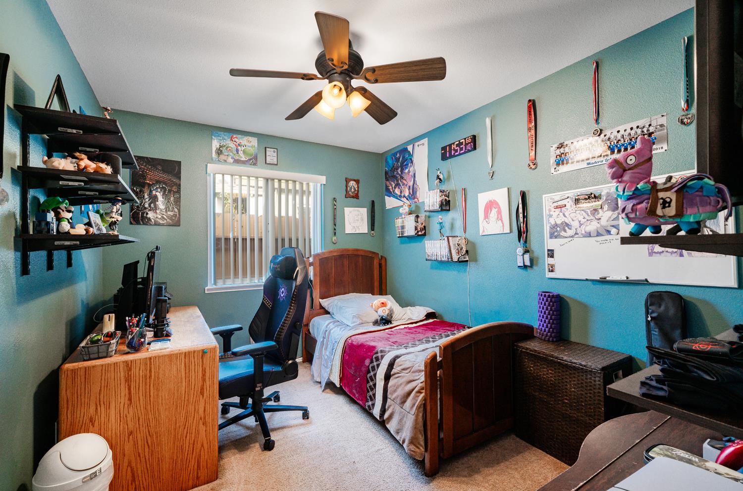 718 S D St, Madera, CA 93638