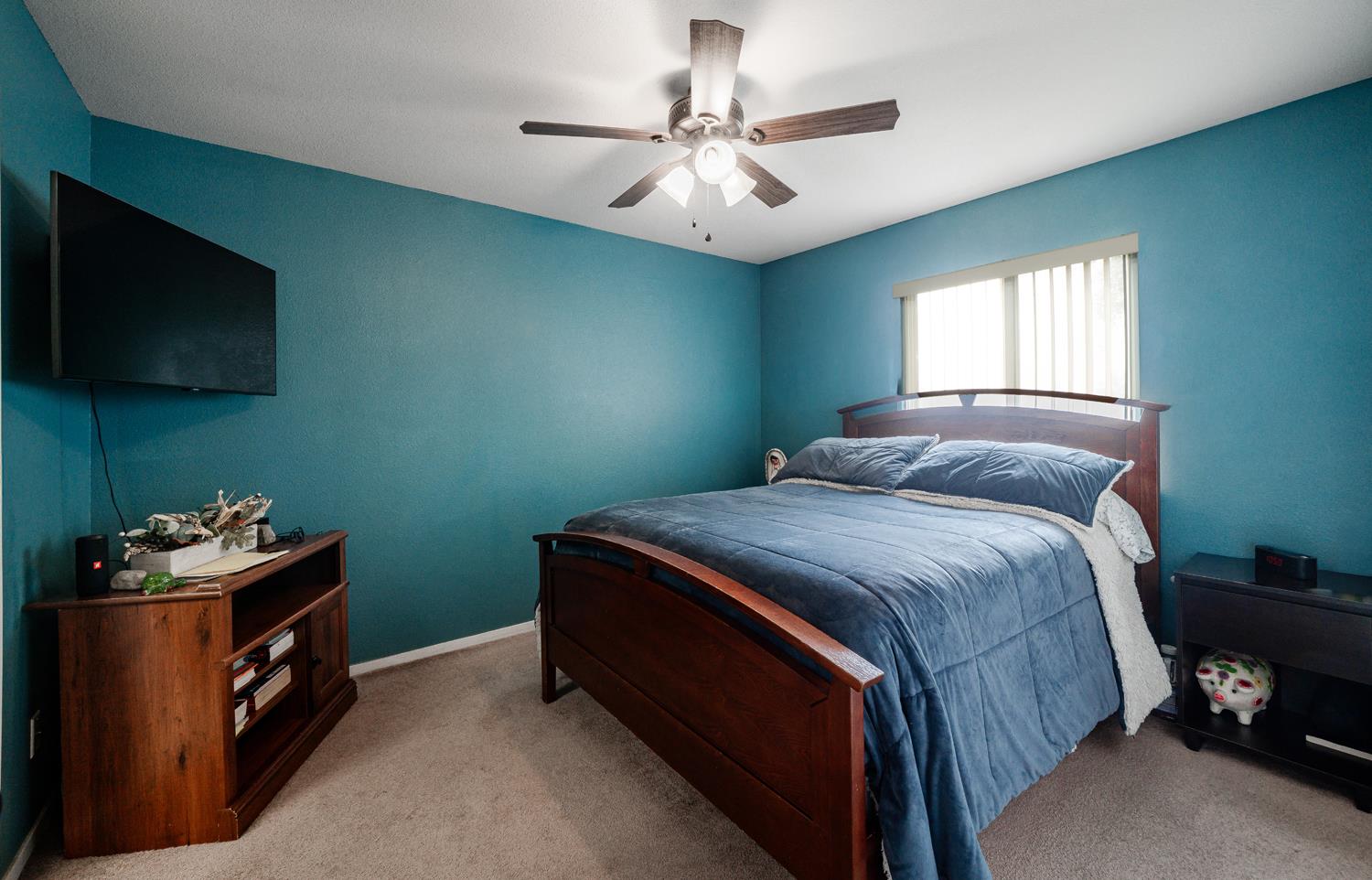 718 S D St, Madera, CA 93638