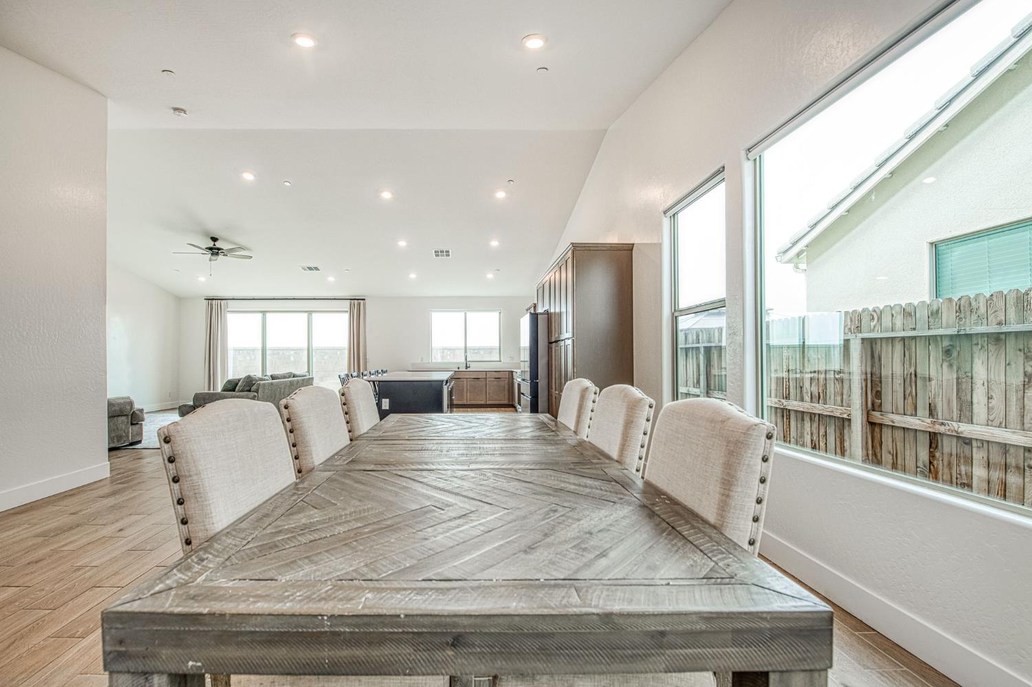 7153 E Harvard Ave, Fresno, CA 93737