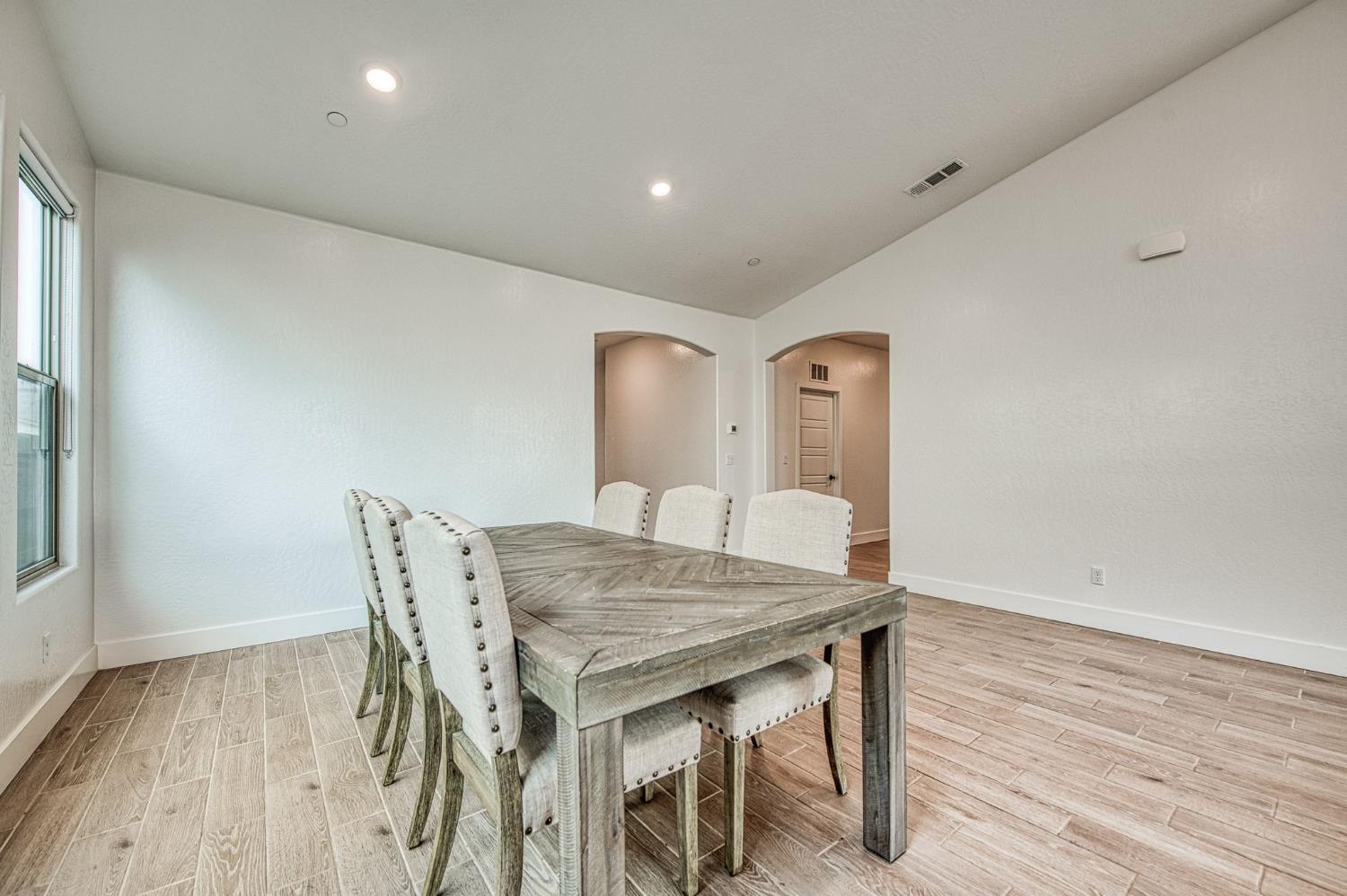 7153 E Harvard Ave, Fresno, CA 93737