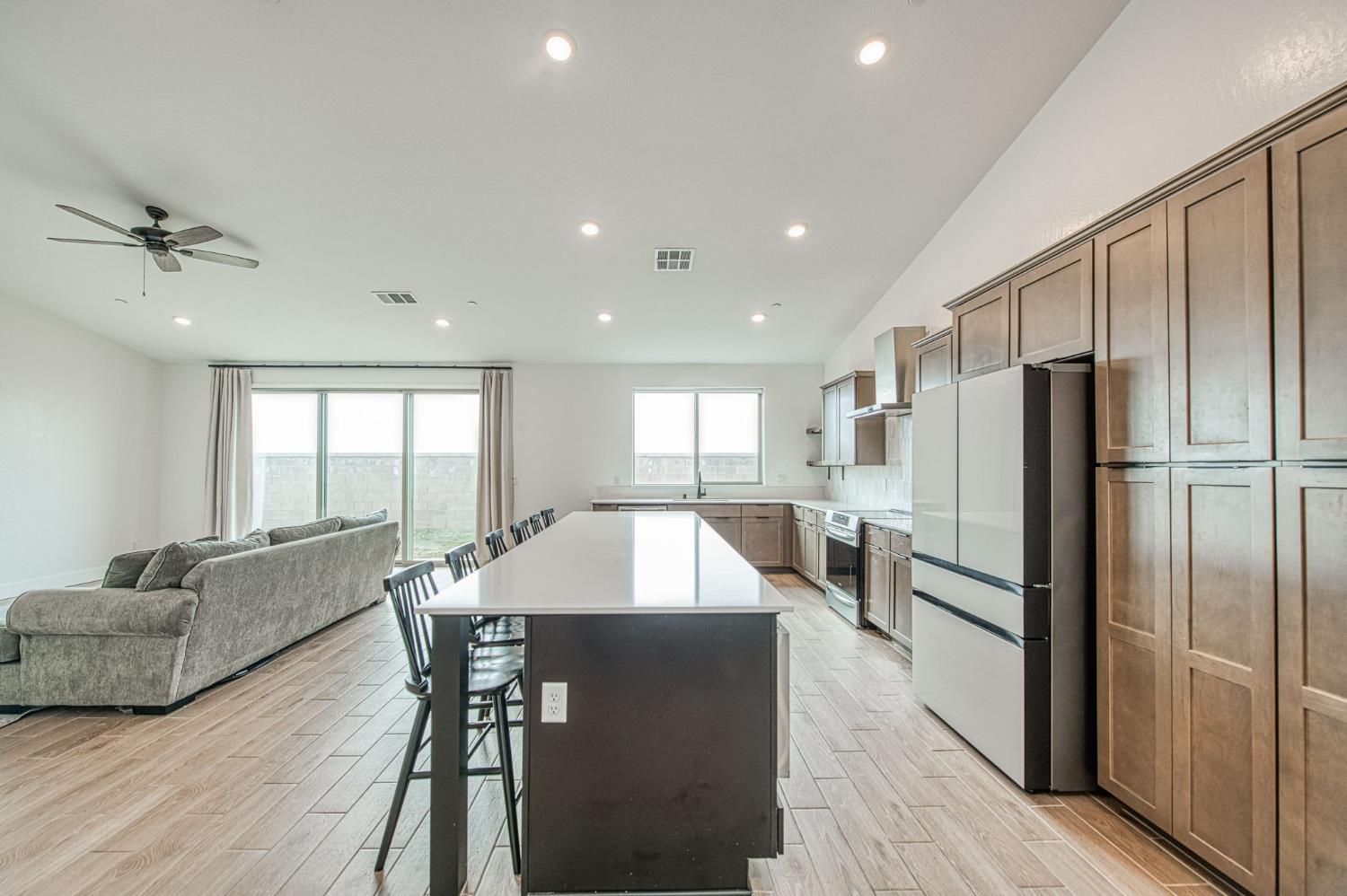 7153 E Harvard Ave, Fresno, CA 93737