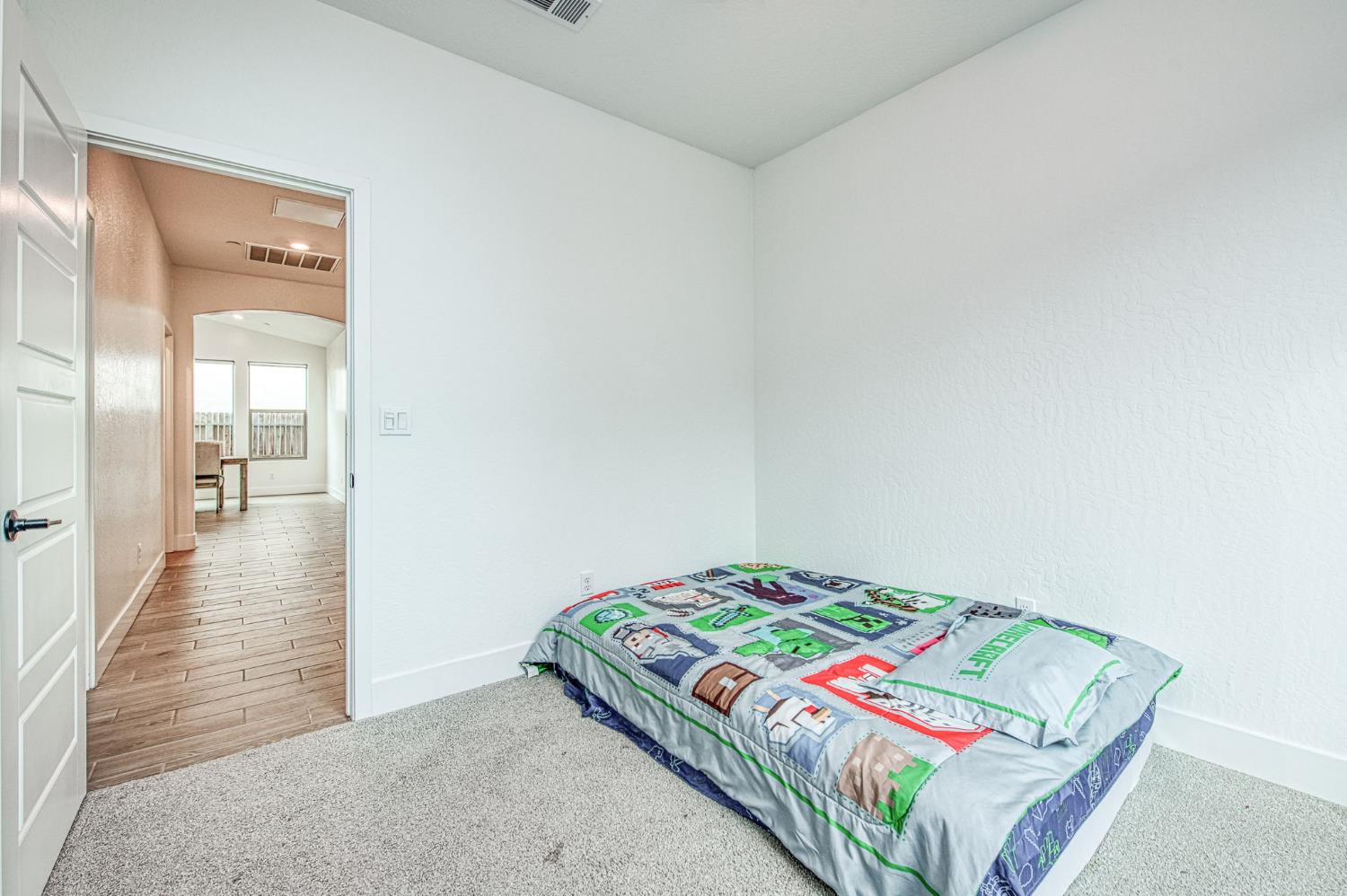 7153 E Harvard Ave, Fresno, CA 93737