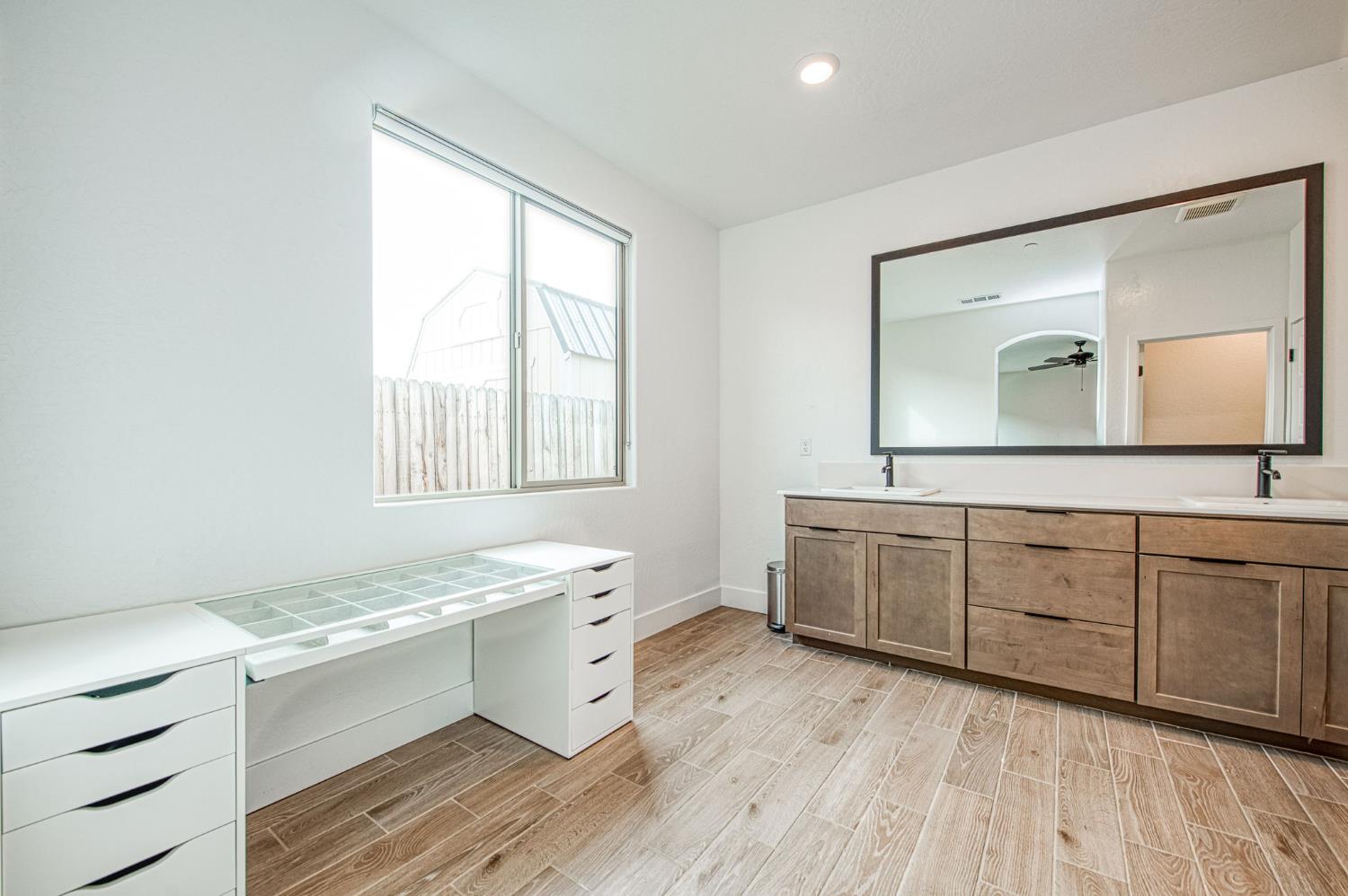 7153 E Harvard Ave, Fresno, CA 93737