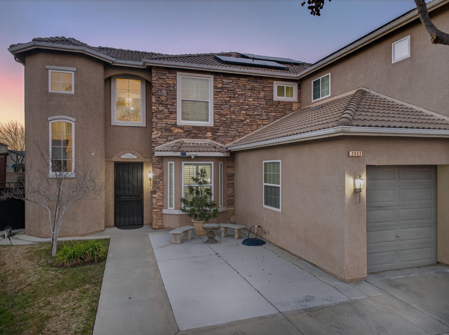 2662 Whitmore Ave, Clovis, CA 93619