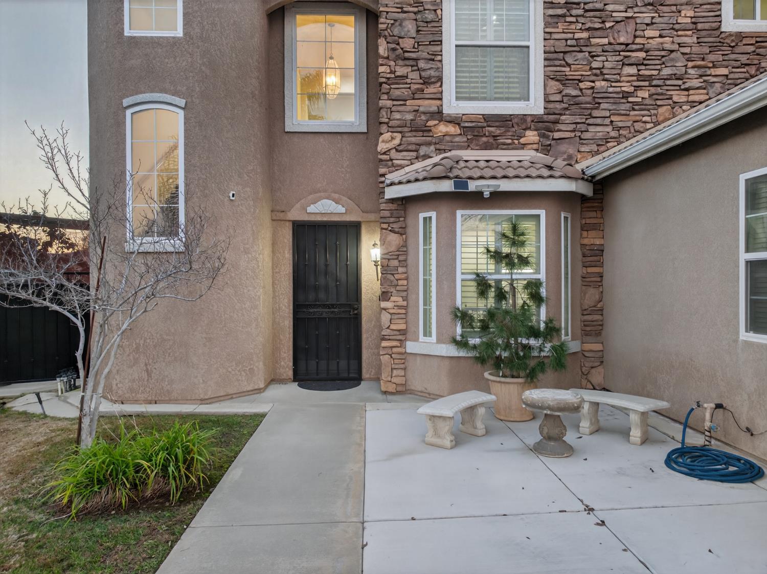 2662 Whitmore Ave, Clovis, CA 93619