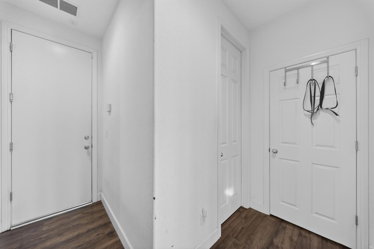 2662 Whitmore Ave, Clovis, CA 93619