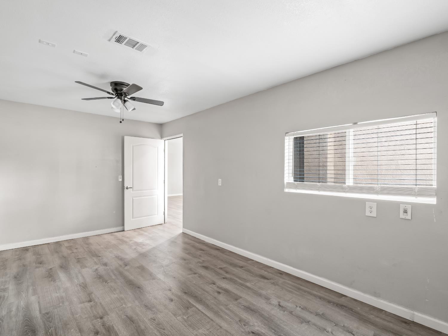 4439 W Harold Ave, Visalia, CA 93291