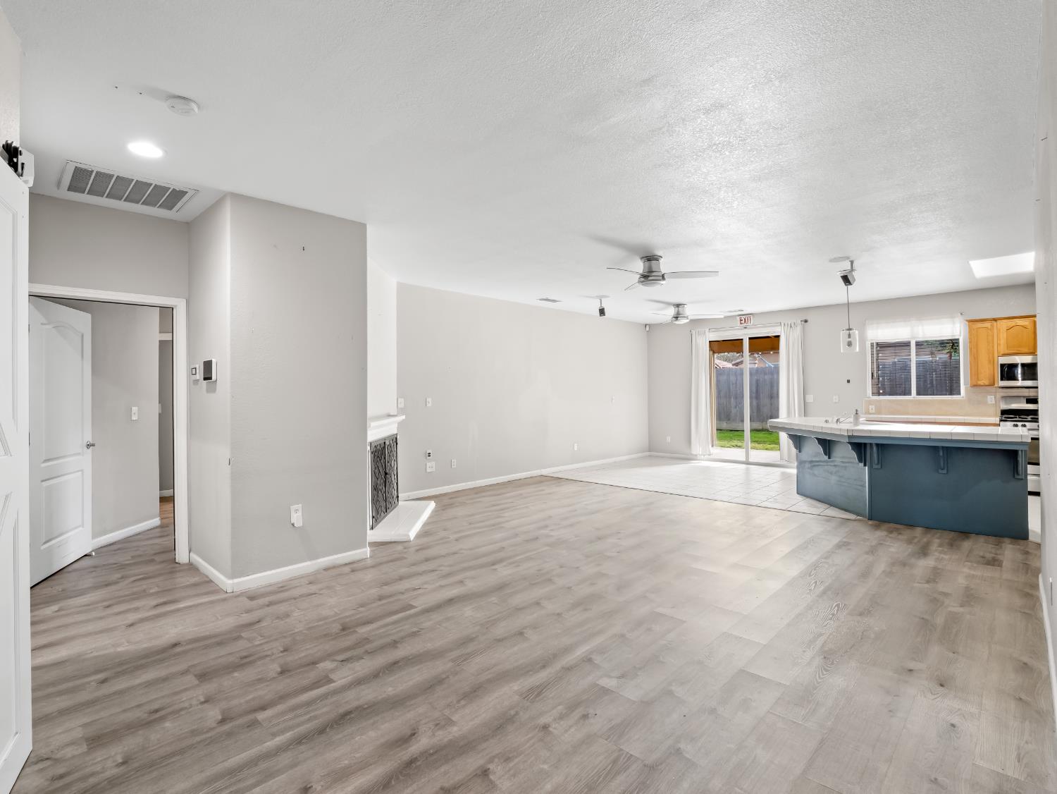 4439 W Harold Ave, Visalia, CA 93291