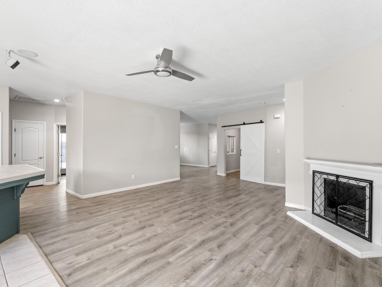 4439 W Harold Ave, Visalia, CA 93291