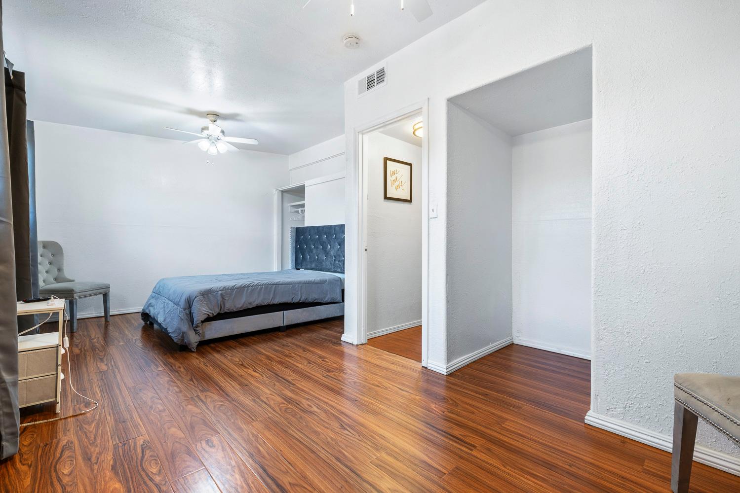 209 W Eden Ave, Fresno, CA 93706