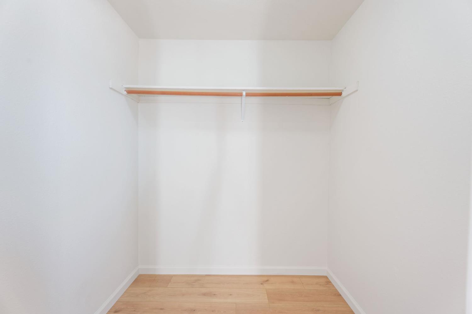 609 615 Moore St, Madera, CA 93638