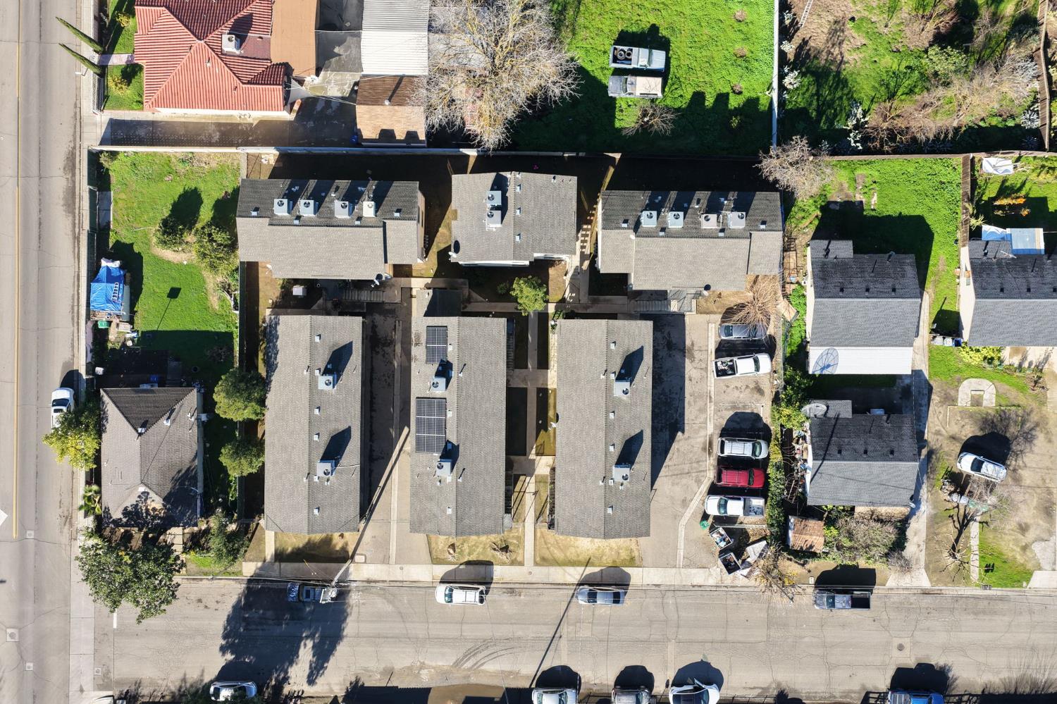 609 615 Moore St, Madera, CA 93638