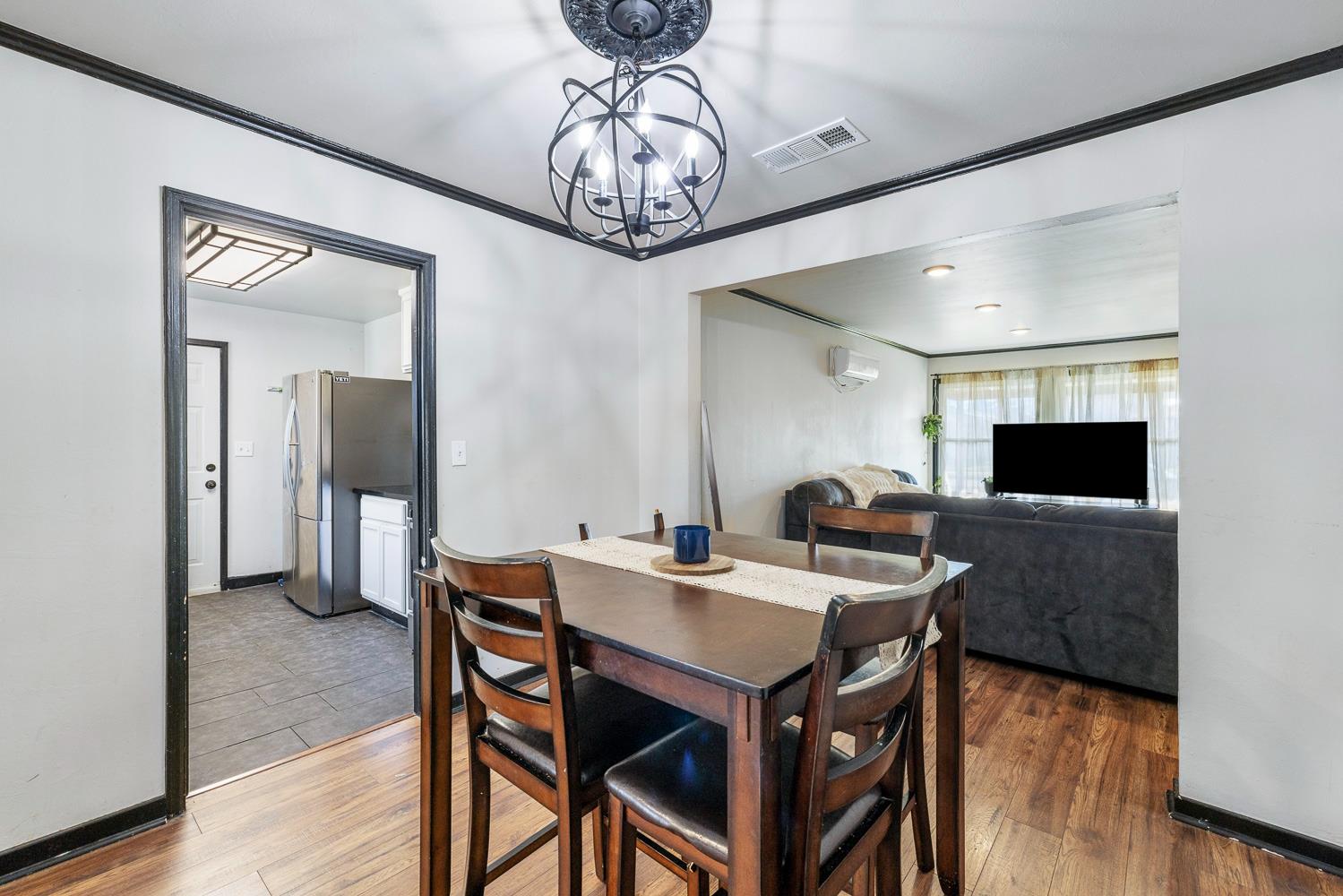 1337 E Princeton Ave, Fresno, CA 93704