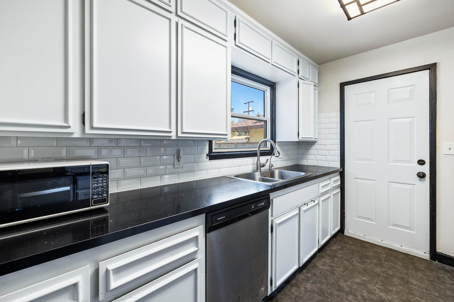 1337 E Princeton Ave, Fresno, CA 93704