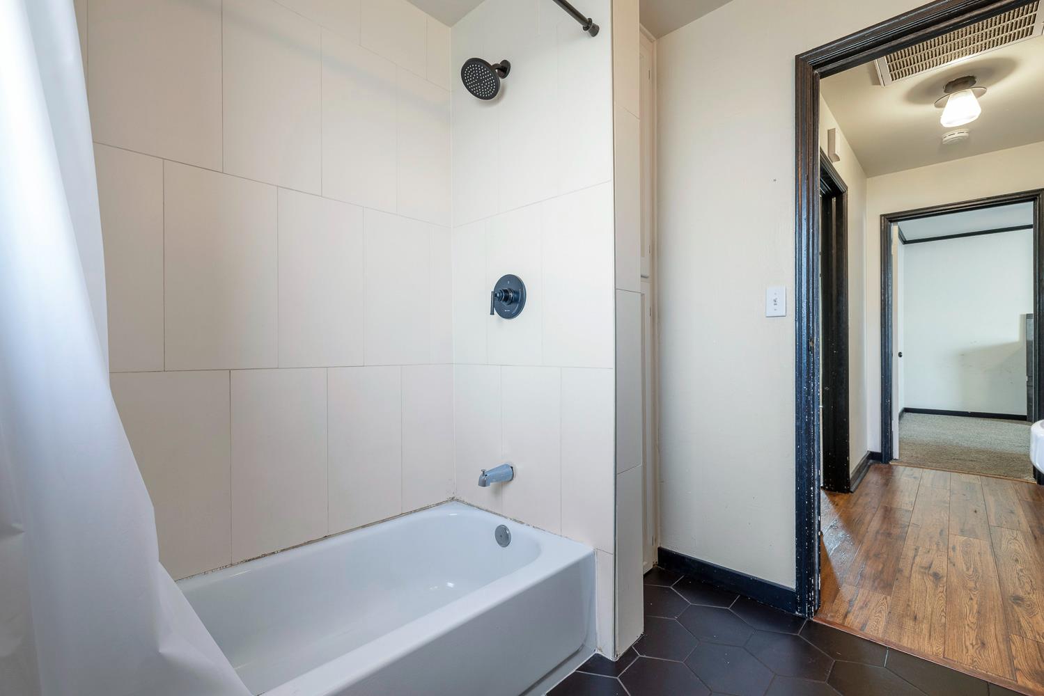 1337 E Princeton Ave, Fresno, CA 93704